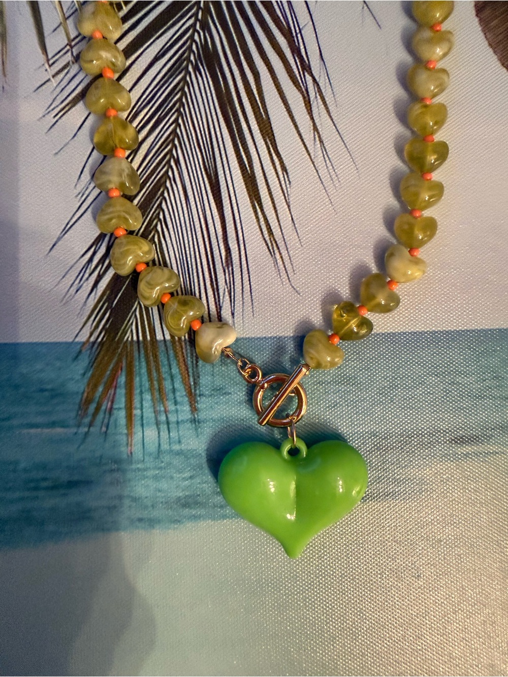 Green Heart Pendant Bead Necklace - Women's Jewelry